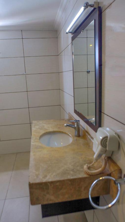 Holiday Hotel Addis Abeba Exterior foto